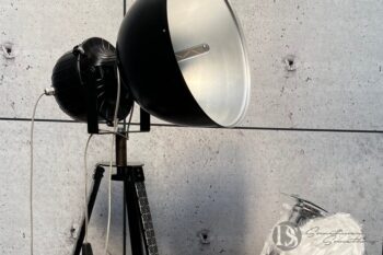 Oxley, the upcycled industrial lamp