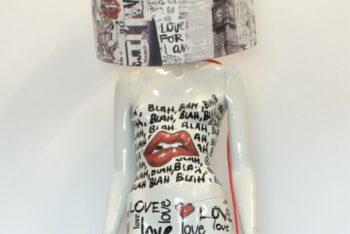 Mannequin home decor lamp with unique art inspired design 2